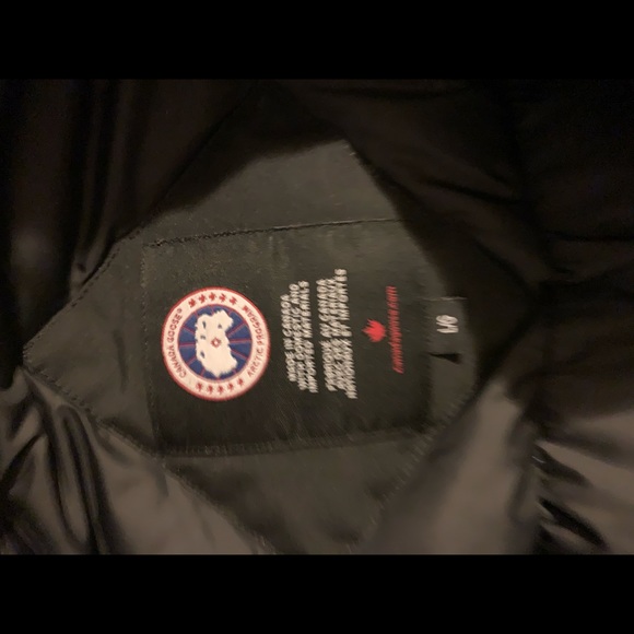 Canada goose jacket - Picture 4 of 4